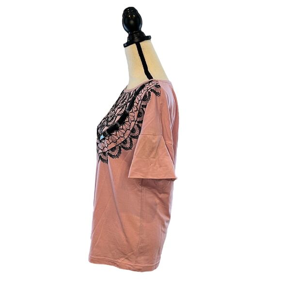 City Hearts Women's Pink Lace Graphic Print Beaded Short Sleeve Shirt Medium - Picture 3 of 6